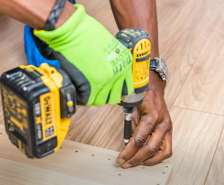 Pistola clavadora para carpintería